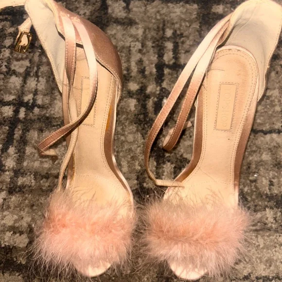 Topshop Pink Feathered Women's Heels - Picture 3 of 3